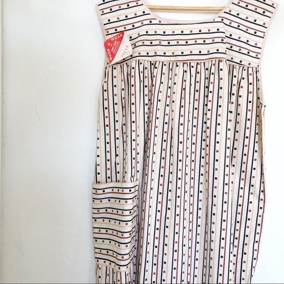 Vintage Brand New Deadstock Muumuu - Picture 5 of 7